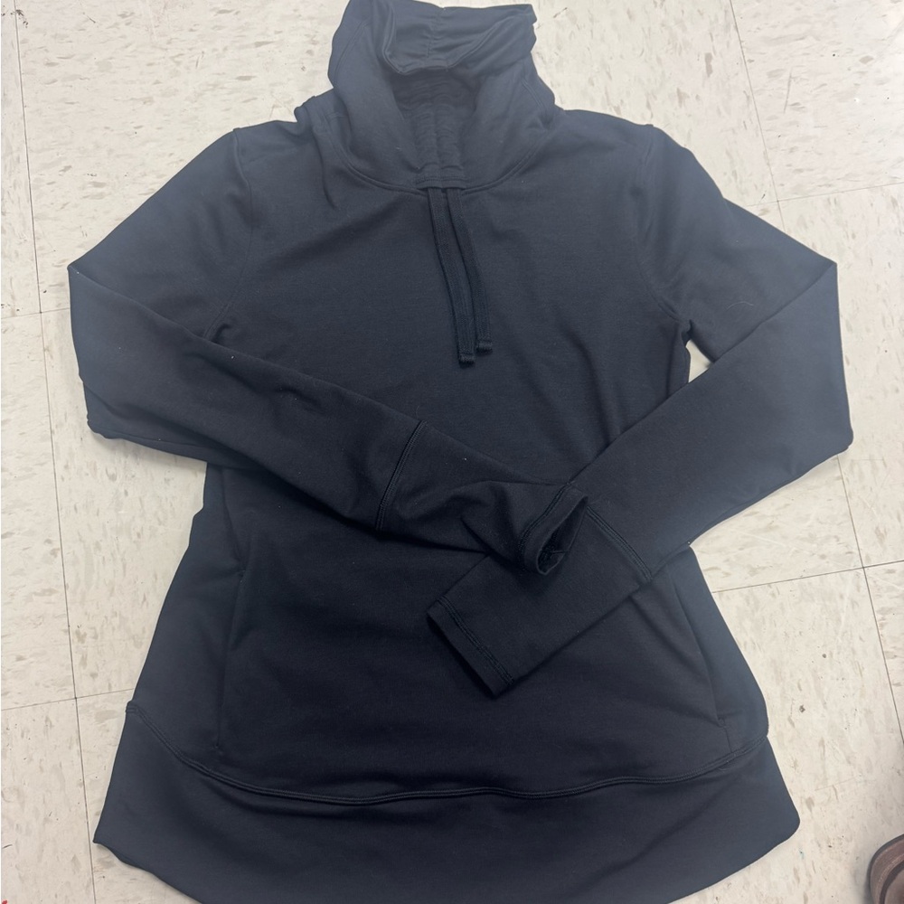 CALIA by Carrie Underwood Black Pullover